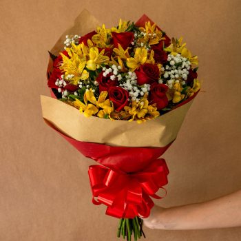 Buquê de Rosas Nacionais - 12 Rosas