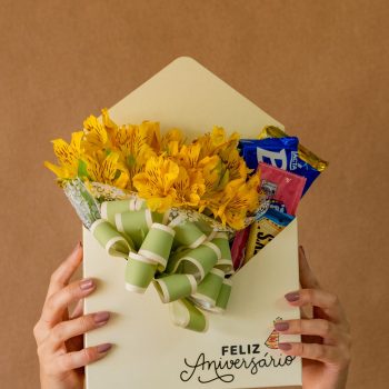 Carta Envelope "Feliz Aniversário"
