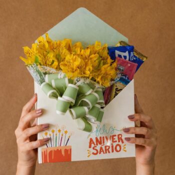 Carta Envelope "Feliz Aniversário"